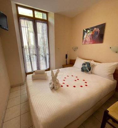 Corps Hotel | Hôtel Elaïa