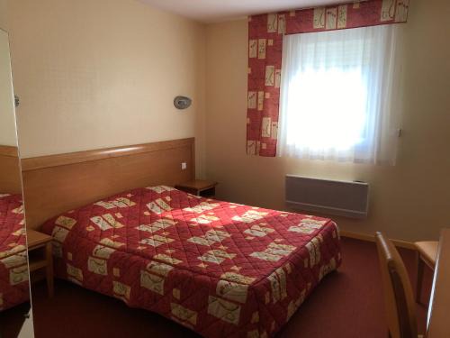 Massiac Hotel | Hôtel La Colombiere Cantal