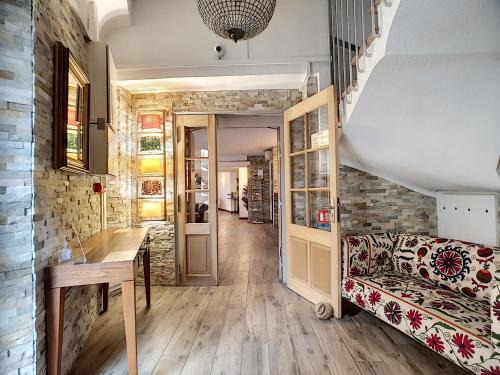 Sainte-Maxime City Centre Hotel | Hôtel le Chardon Bleu