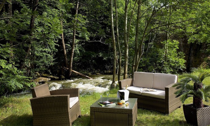 Grandeyrolles Hotel | Hôtel le Rivalet