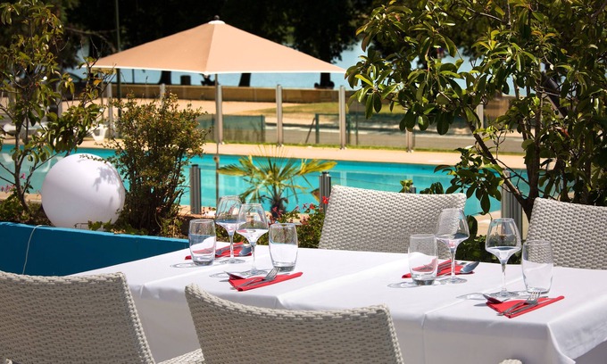 Flace Hotel | Hôtel Mercure Macon Bord de Saône
