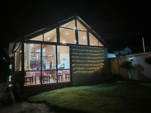 Marozevo Hotel | Hôtel Mirasoa Moramanga