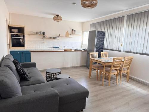 Mamoudzou Apartment | Hôtel Park 22 - Hauts Vallons