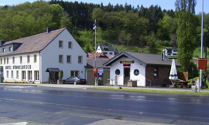 Schleiden Villa | Höddelbusch Typ A - Thirteen Bedroom Villa, Sleeps 30