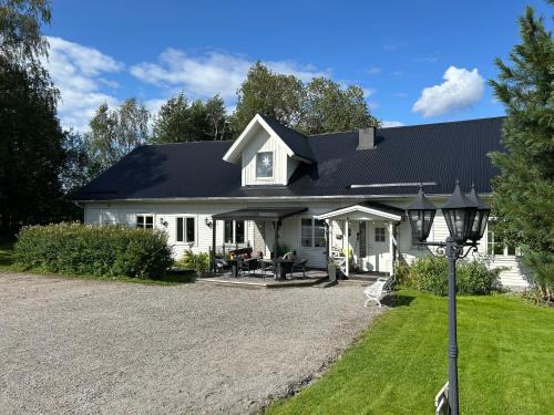 Overhornas Hostel | Högsnäsgården