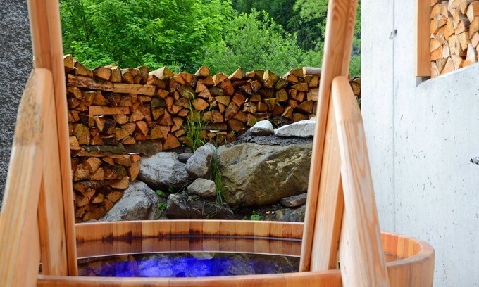 Muotathal Hotel | Hüttenhotel Husky Lodge