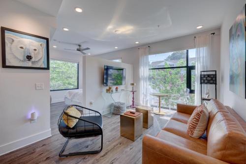 River District Apartment | H - 1st Fl ADJ