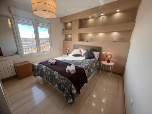 Beiro Apartment | H&H Suite Train Station Apartament