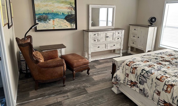 Brenham Other | H14 Farms. Enjoy all of a 30-acre farm between College Station and Round Top.