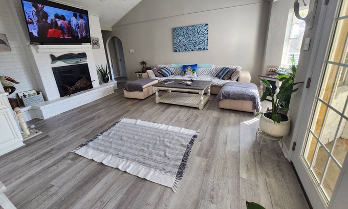 Texas City House | H20 Paradise...Waterfront and close to Galveston beach!