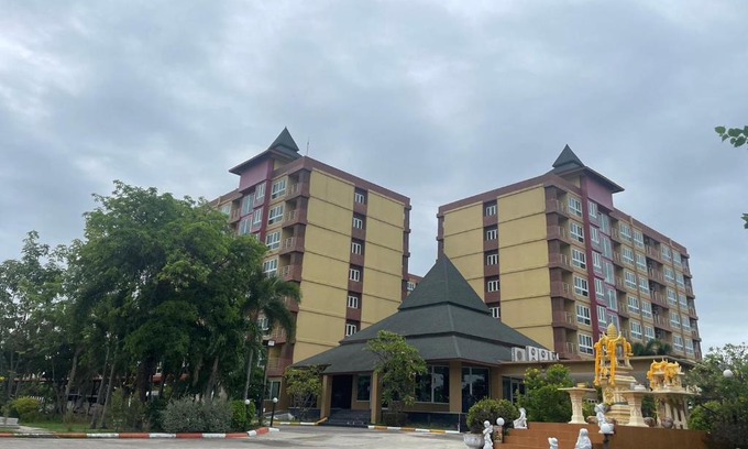 Bang Sao Thong Hotel | H2DO Hotel