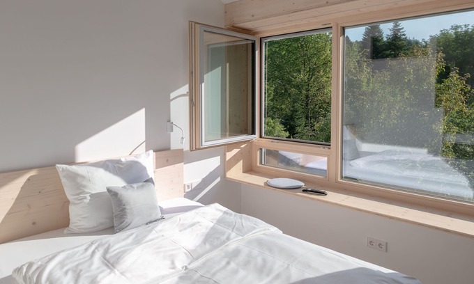 Weinstadt Bed & Breakfast | HAAUS