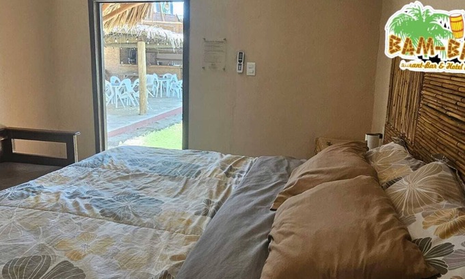 Boulevard Barra Vieja Hotel | Hab Mangrove bed ks 15 steps from the sea sand breakfast included, Aca Diaman