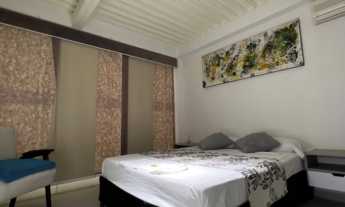 Cartago Apartment | Habitación en Centro Comercial