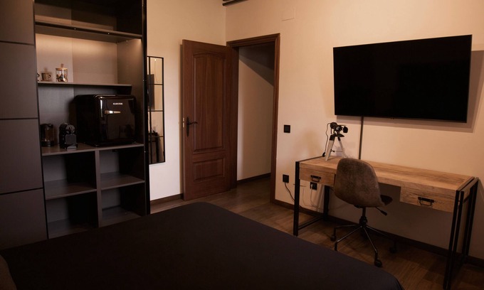 El Prat de Llobregat Apartment | Habitacion Independiente: El Prat de Llobregat .barcelona