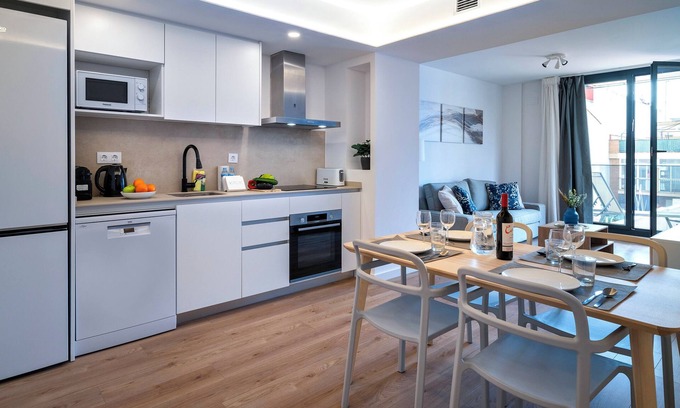 Collblanc y La Torrassa Apartment | Habitat Apartments Teatre 21