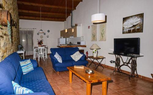 Cervera del Maestrat Apartment | Habitour - Casa la Cenia