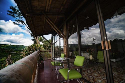 Chinchina Cabin | Hacienda Guayabal