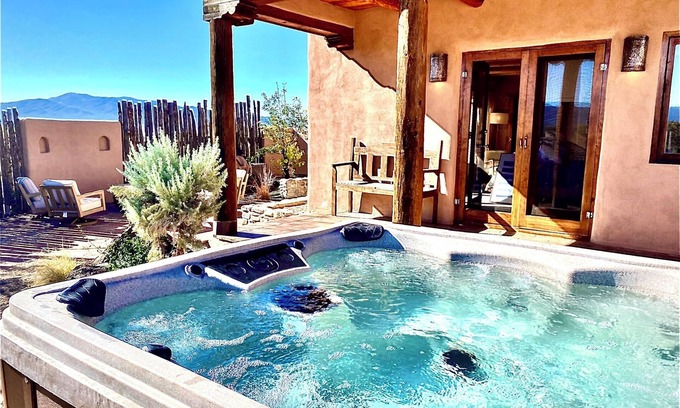 Taos House | Hacienda Harwood. Hot Tub, 2 Living Rooms, Professional Kitchen, Sleeps 6-8.