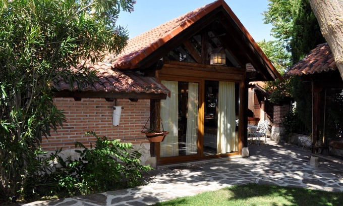 Olmedo Villa | Hacienda Las Cavas