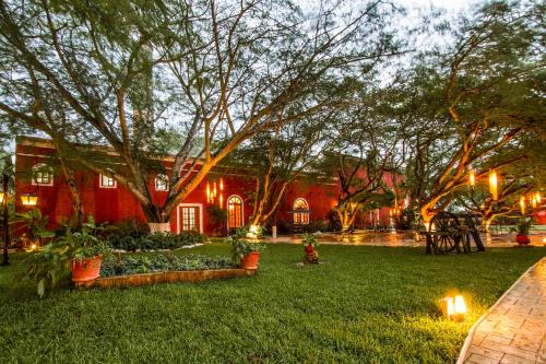 Merida Hotel | Hacienda Santa Cruz Merida