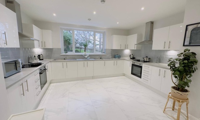 Upper Clapton Apartment | Hackney Studios by Sleepy - Studio Flat 13