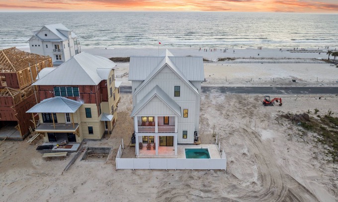 Biltmore Beach House | Hadley's Haven, 6-Bedroom Private Home in Hadley Beach, Panama City Beach