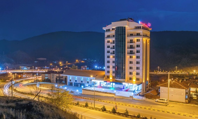 Eskipazar Hotel | Hadriana Palace Hotel