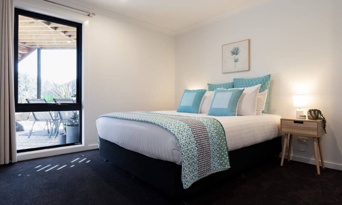 Hadspen Apartment | Hadspen Riverview Retreat: Leatherwood Apartment