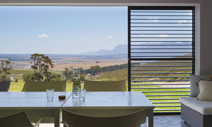 Stanford House | HaesFarm