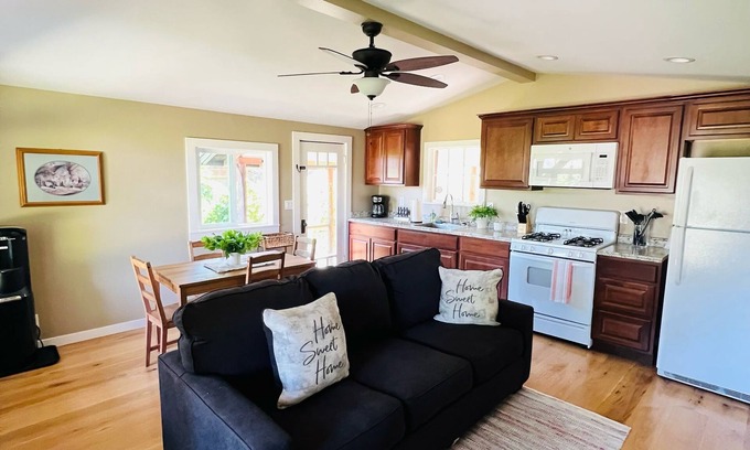 Napa Cottage | Haileys Place In Wine Country