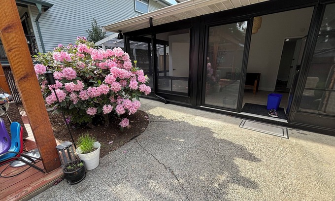 Coquitlam Apartment | HairBnB's Studio in City Centre