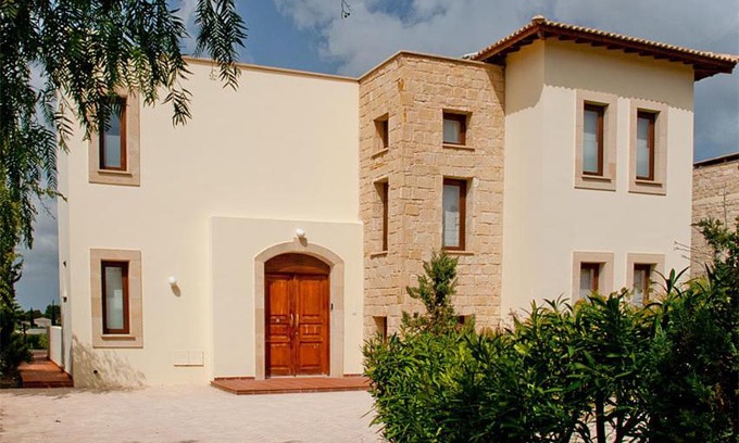 Aphrodite Hills Villa | Halcyon