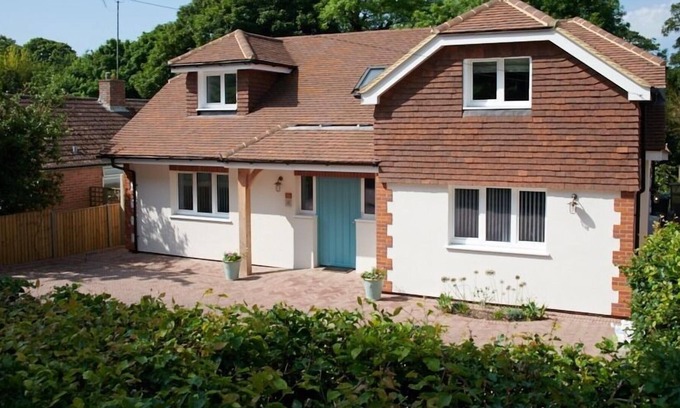 Wendover Bed & Breakfast | Hale House