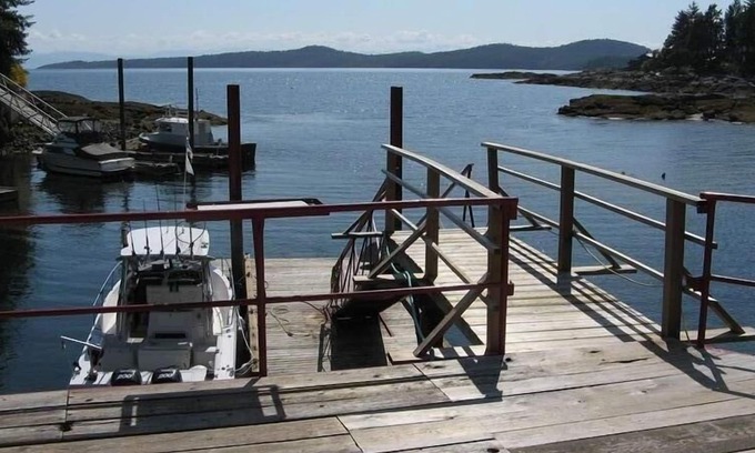 Halfmoon Bay House | Halfmoon Bay Paradise