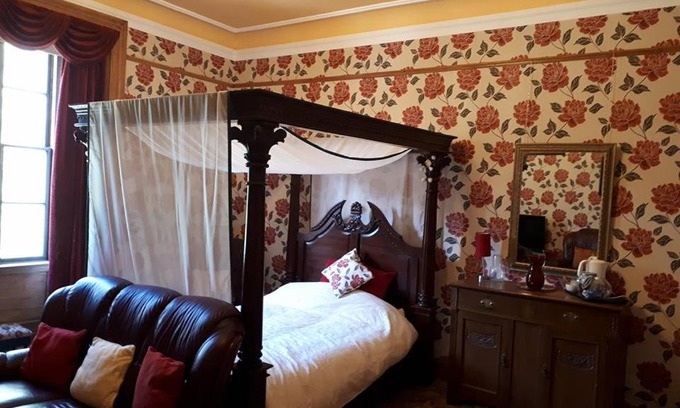 Inverbervie House | Hallgreen castle