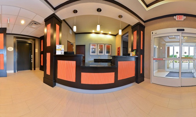 Lakeview Jefferson County Hotel | Hallmarc Studios
