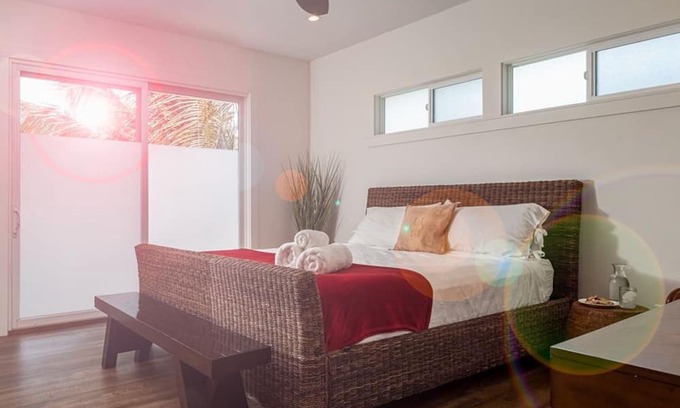 Laie House | Haloa Villa | AC, Ocean Views, Fruit Trees
