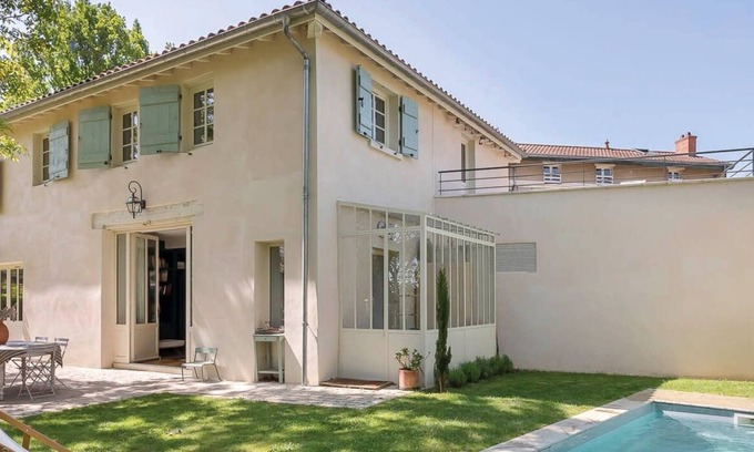 Saint-Genis-Laval House | Hamac Suites - Villa Alpille - 7 travelers