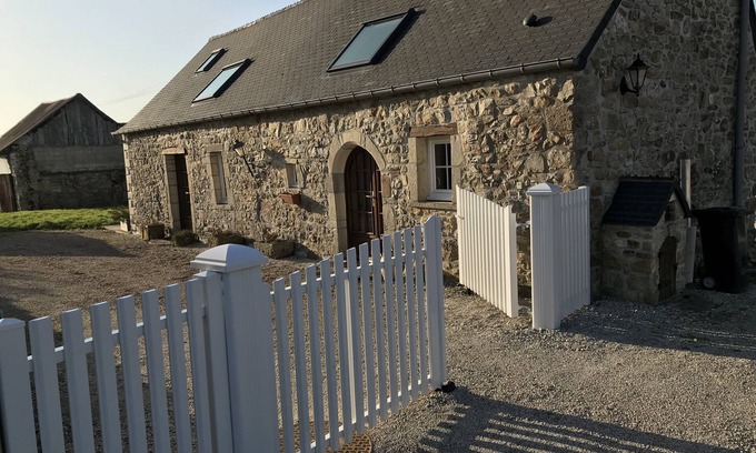 Rauville-la-Bigot Cottage | HAMADRYADE'S COTTAGE