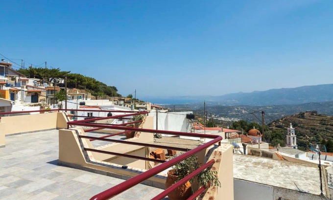 Chamezi House | Hamezi House - Authentic Cretan Escape