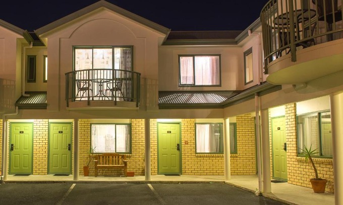Hamilton North Hotel | Hamilton Settlers Motor lodge