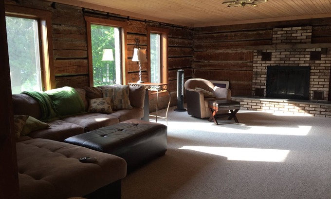 Ludington House | Hamlin Lake Vacation Retreat - 3 Bedroom Home With Lake View, Dock & Access