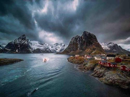 Hamnøya Apartment | Hamnøy - Big Apartment - Amazing - Marvellous view