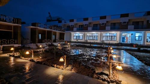 Kamalapur Apartment | HAMPI DELMONT RESORT