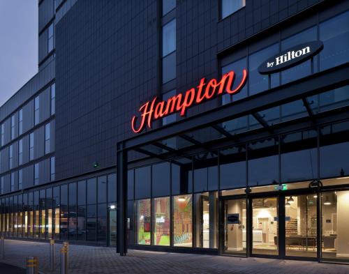 Leeds City Center Hotel | Hampton By Hilton Leeds City Centre
