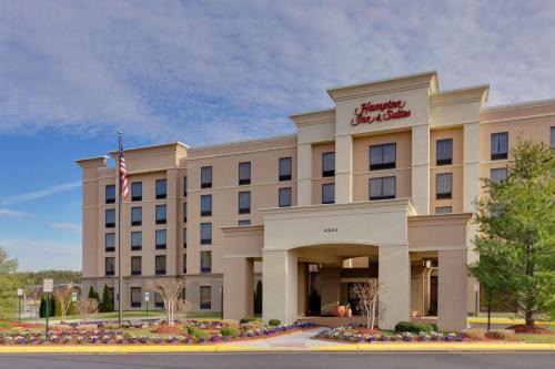 Fredericksburg Hotel | Hampton Inn and Suites Fredericksburg South