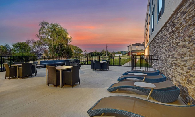 Cave City Hotel | Hampton Inn Cave City, KY