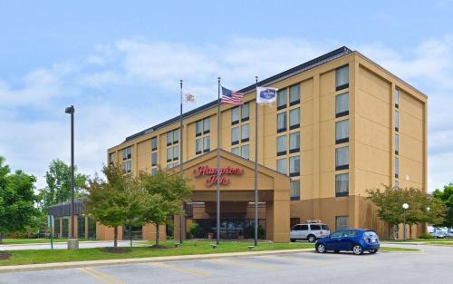 Carol Stream Hotel | Hampton Inn Chicago-Carol Stream