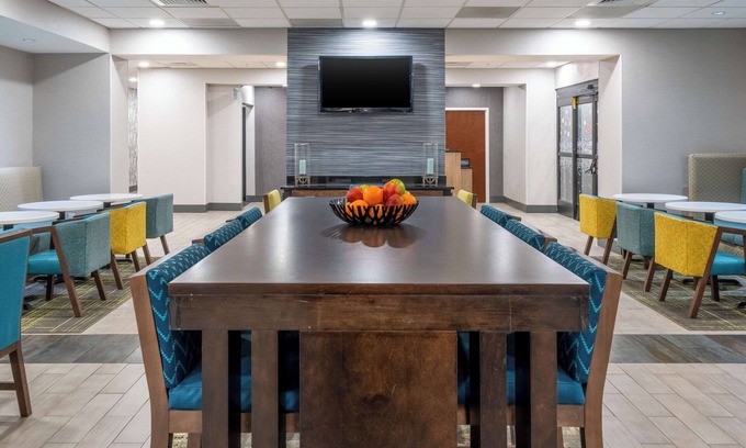 Dahlgren Hotel | Hampton Inn Dahlgren